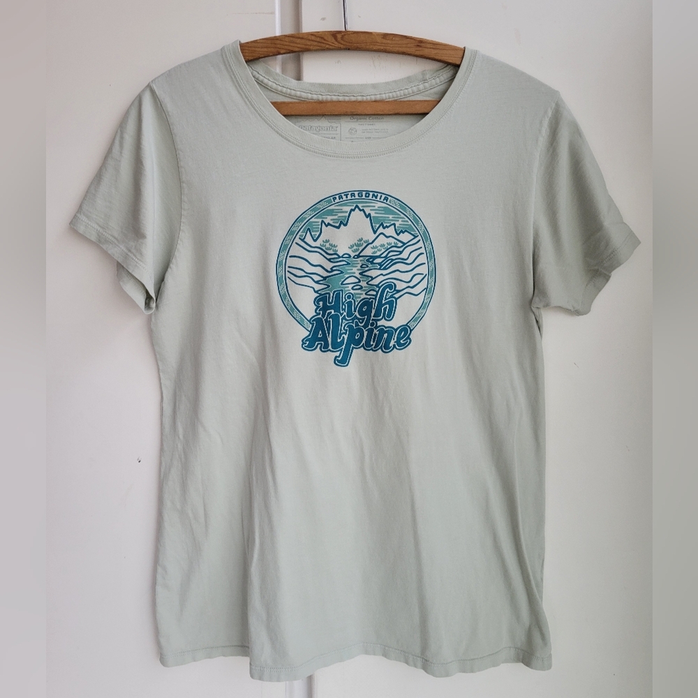 Patagonia Women’s High Alpine Graphic Shirt Size M Medium Organic Cotton